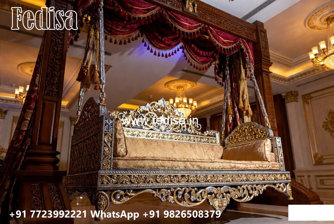 Wooden Swing Design with Classic Traditional Touch No-1384
