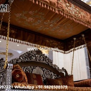 Wooden Swing Design with Royal Heritage Finishing No-1854