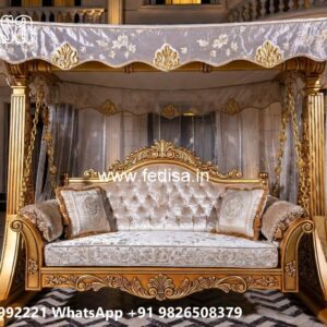Wooden Swing Design with Classic Traditional Touch
