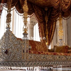 Royal Swing Design with Artistic Wooden Detailing No-3023