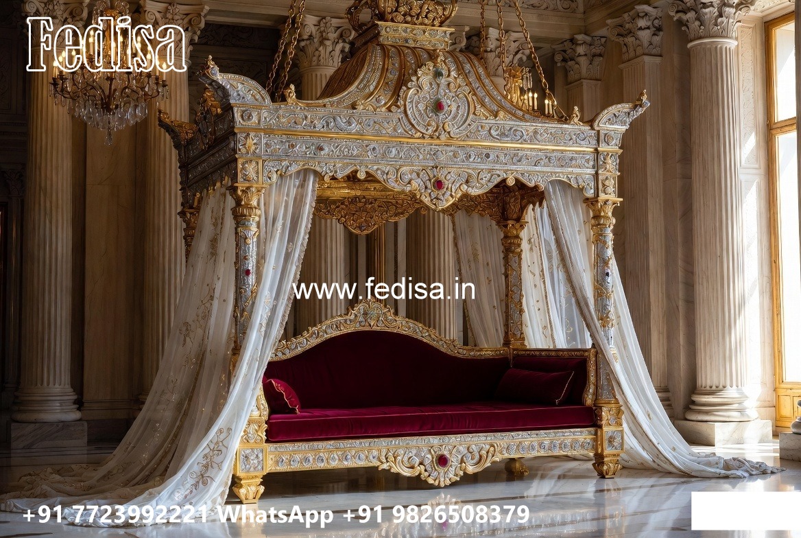 Royal Swing Design with Traditional Decorative Charm No-3047