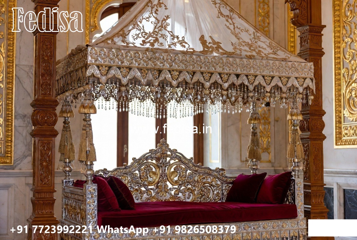 Wood Carving Swing Design with Comfortable Cushion Seating No-3524