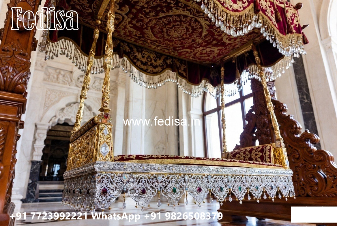 Luxury Wood Carving Swing Design with Palace Inspired Look No-3567