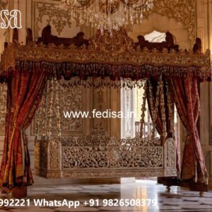 Artistic Wood Carving Swing Design with Antique Appeal No-3582