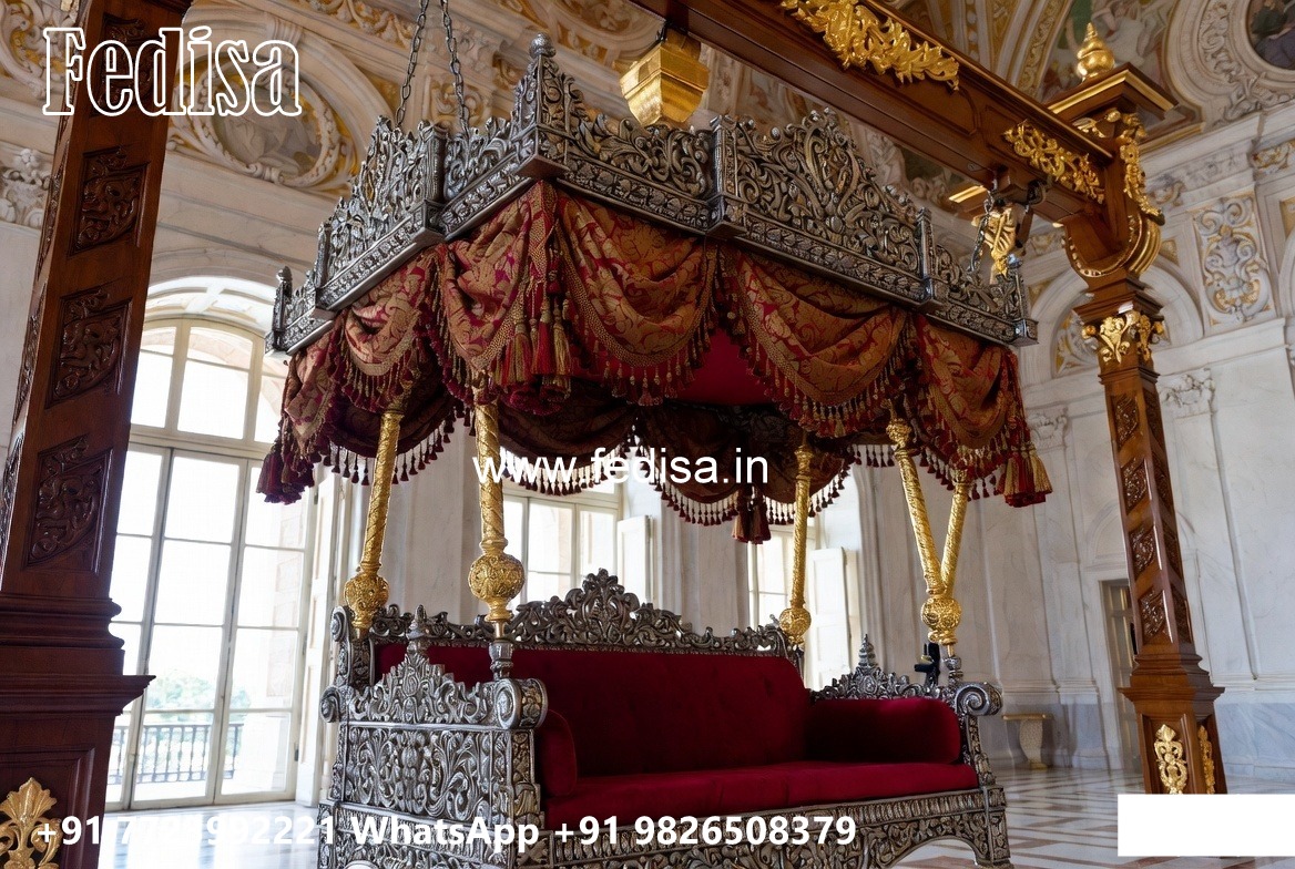 Luxury Swing Design with Elegant Hanging Features No-3719