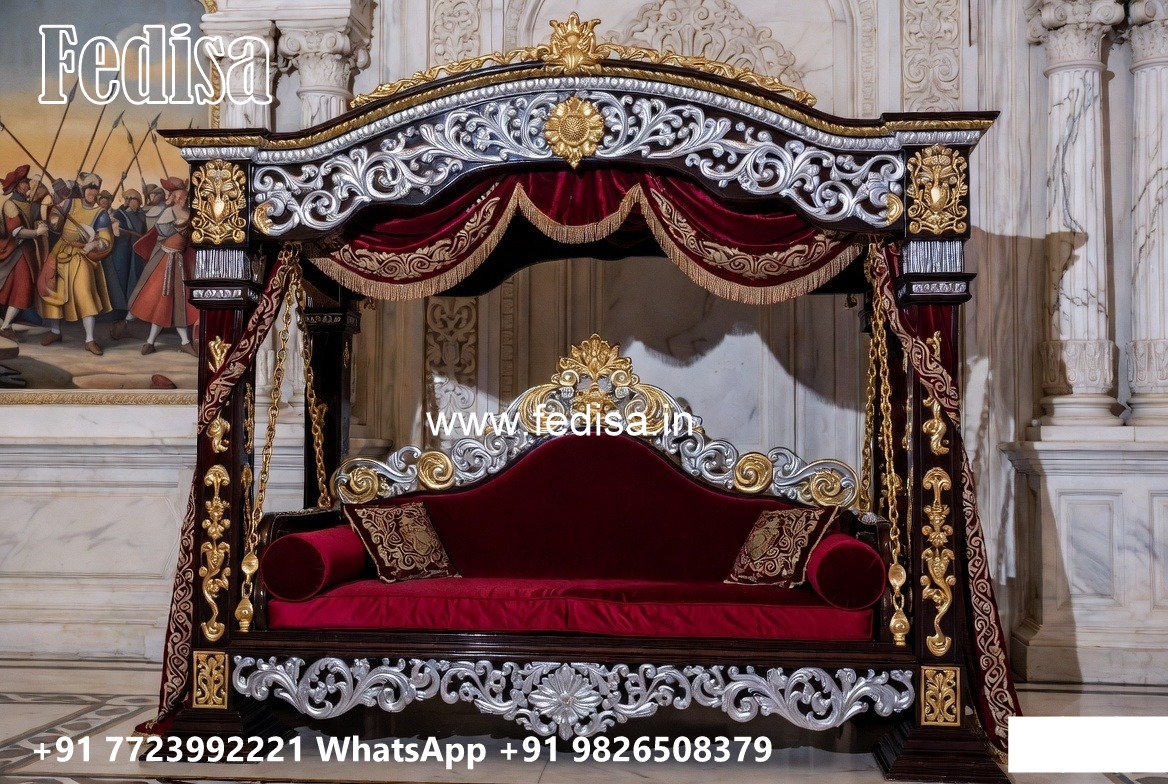 Stylish Royal Swing Design with Decorative Brass Chains No-3906
