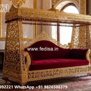Wooden Swing Design with Rich Teak Wood Texture No-4086
