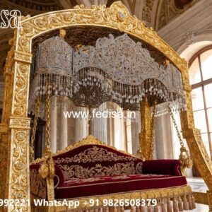 Wooden Swing Design with Intricate Handcrafted Details No-4092
