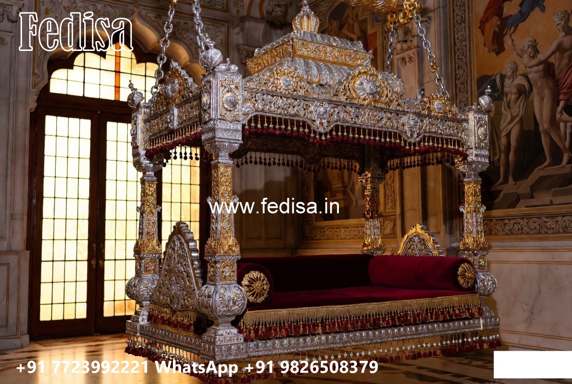 Classic Swing Design with Artistic Hanging Features No-4329