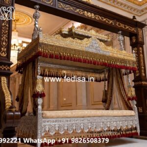 Classic Swing Design with Artistic Wooden Carvings No-4339
