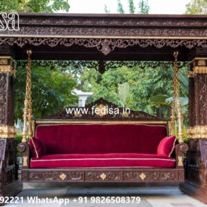 Wooden Swing Design with Classic Heritage Appearance No-6373