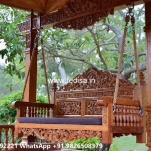 Indoor Classic Swing Design with Rich Wooden Finish No-6583