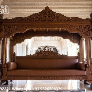 Wooden Swing Design with Rich Traditional Craftsmanship No-6835