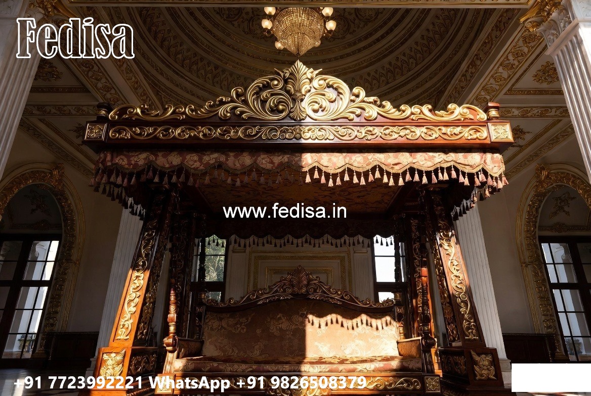 Wooden Swing Design with Royal Heritage Finishing No-7254