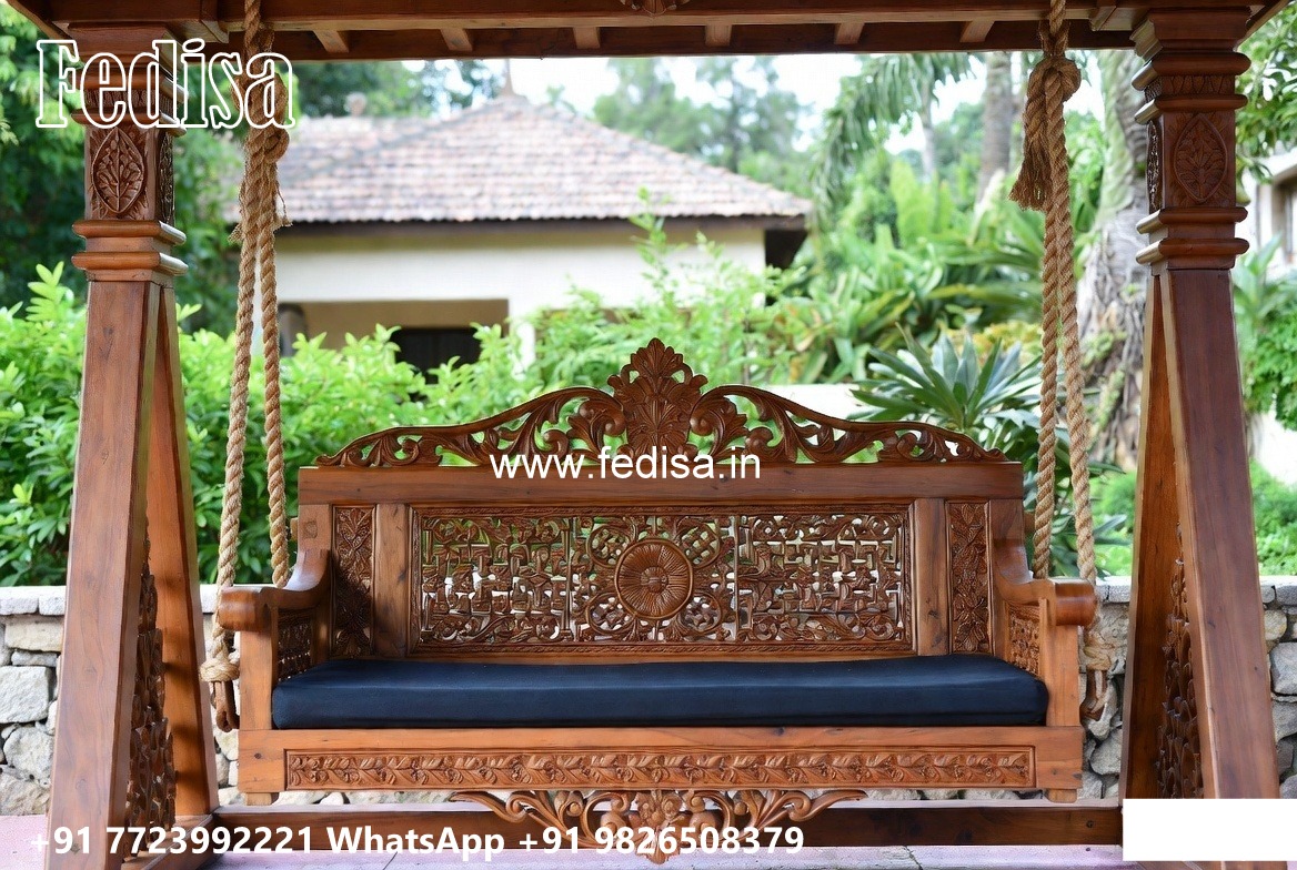 Wooden Swing Design with Classic Heritage Appearance No-7723