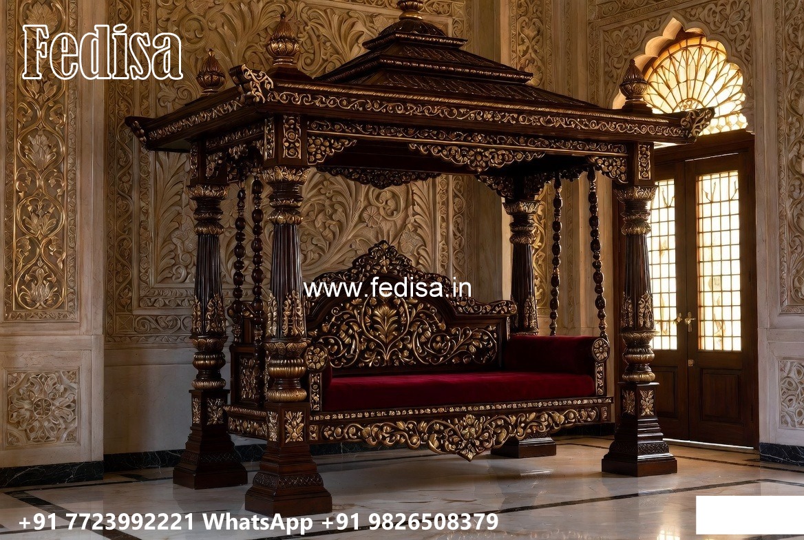 Royal Swing Design for Spacious Hall Interior Styling No-7993