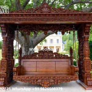 Wooden Swing Design with Classic Heritage Appearance No-8173