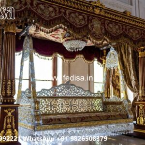 Royal Swing Design with Artistic Wooden Detailing No-8423