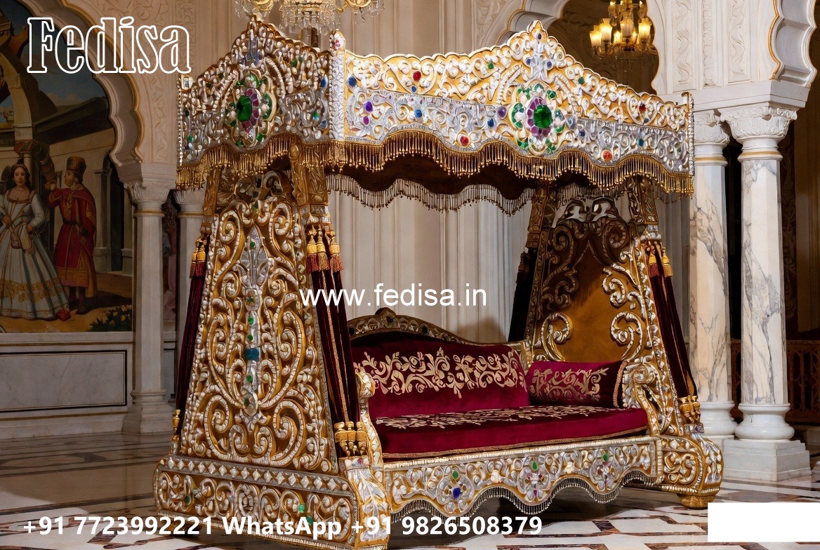 Artistic Wood Carving Swing Design with Floral Patterns No-8455