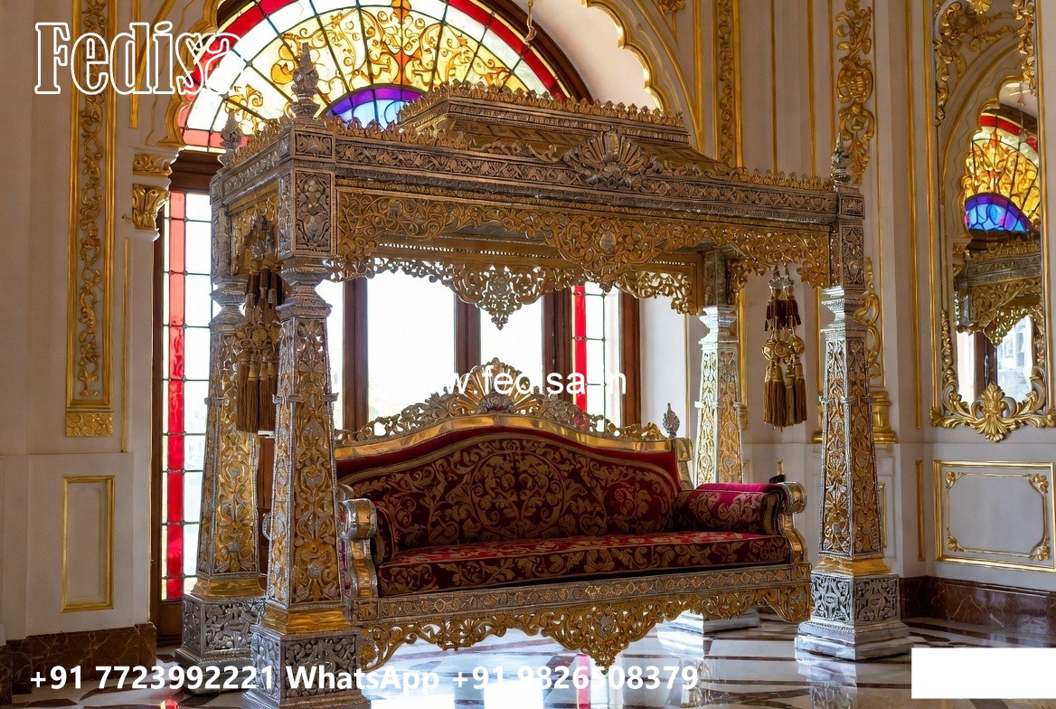 Luxury Swing Design with Elegant Hanging Features No-8669